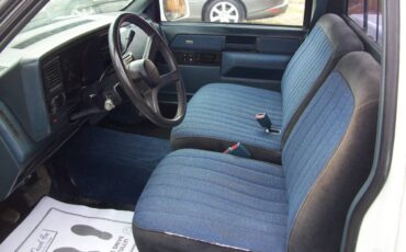 Chevrolet-1500-1988-white-11