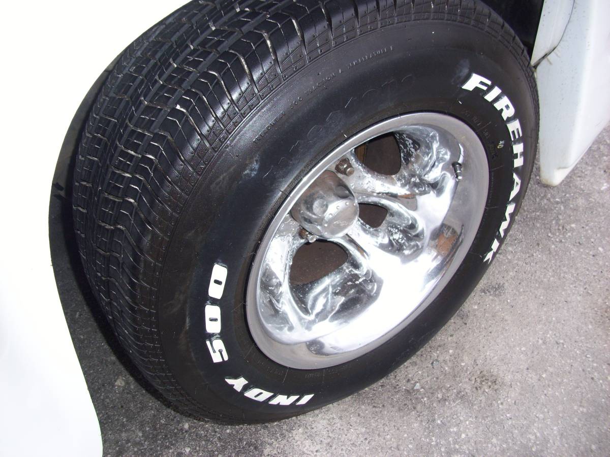 Chevrolet-1500-1988-white-19