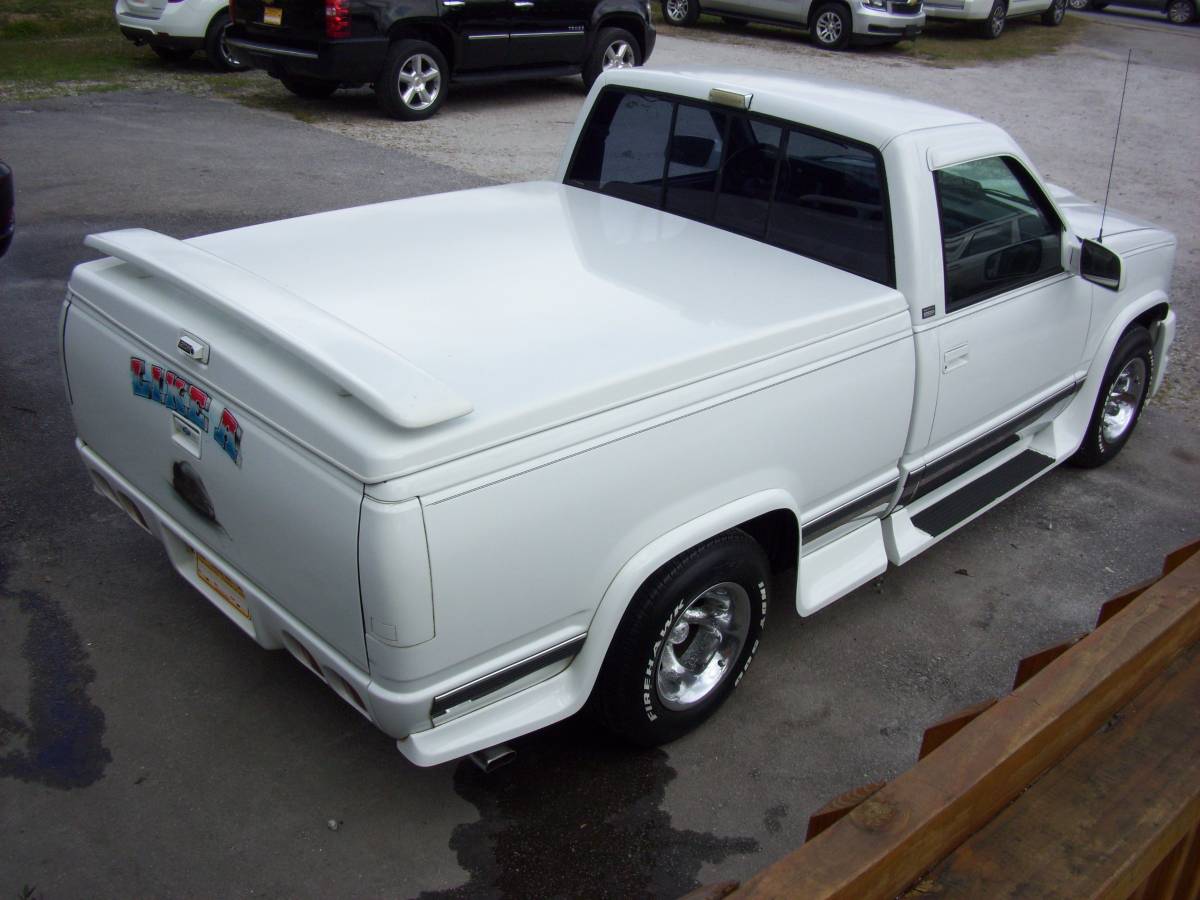 Chevrolet-1500-1988-white-2