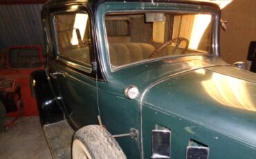 Chevrolet-1932-2