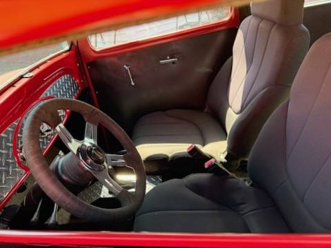 Chevrolet-1933-red-7