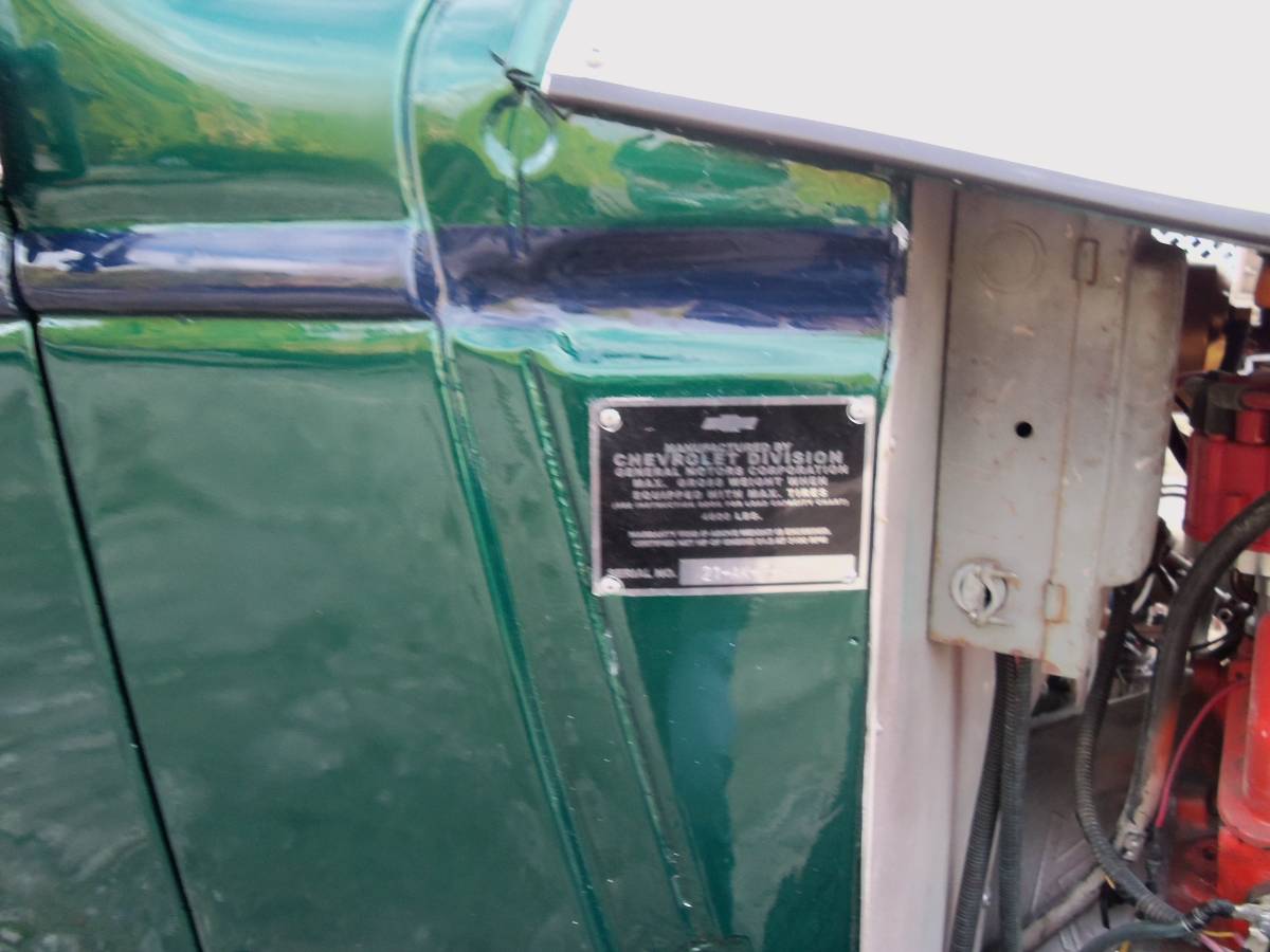 Chevrolet-1941-green-6