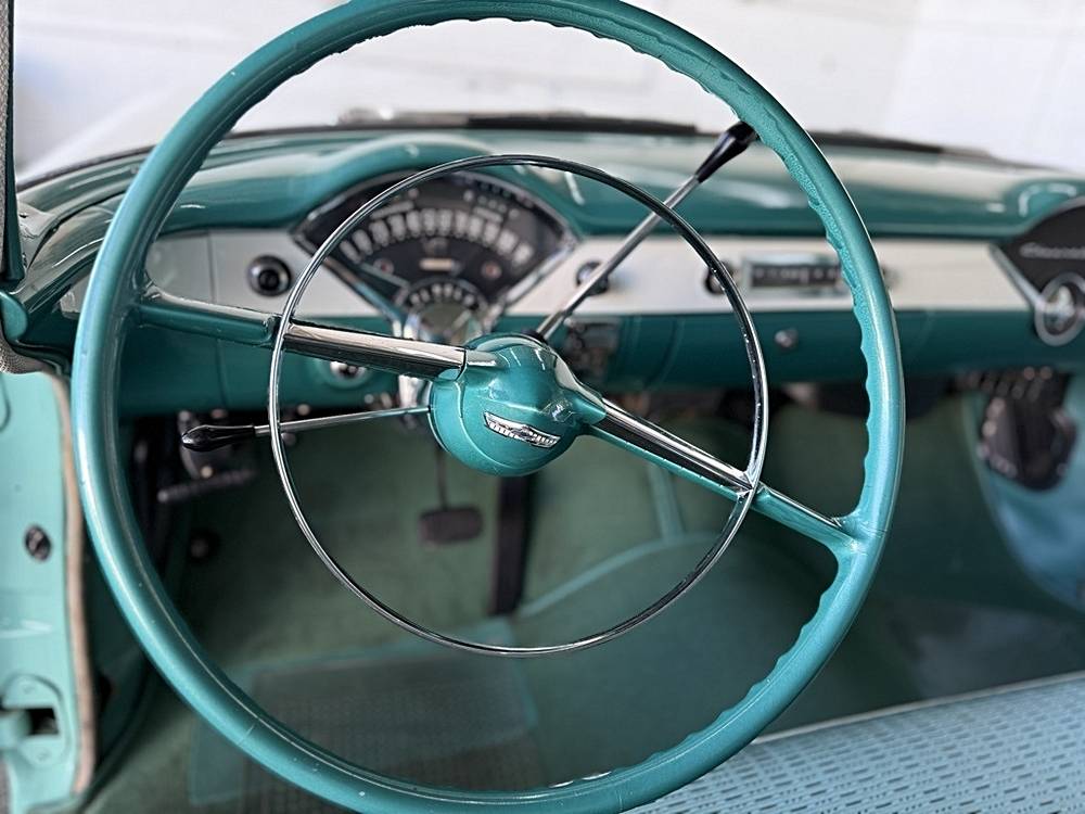 Chevrolet-1956-green-12