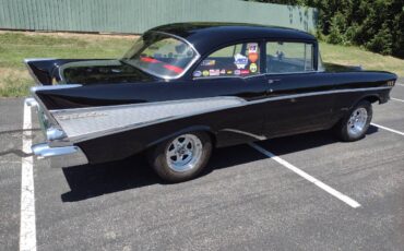 Chevrolet-1957-black