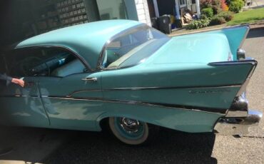 Chevrolet-1957-blue-4