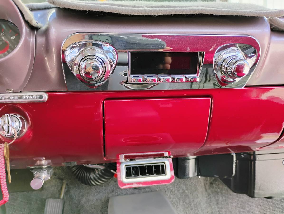 Chevrolet-1960-red-17