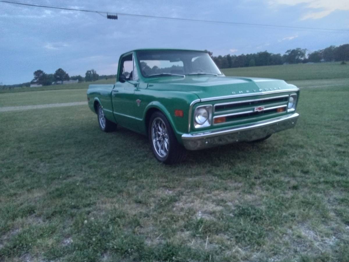 Chevrolet-1968-green-3