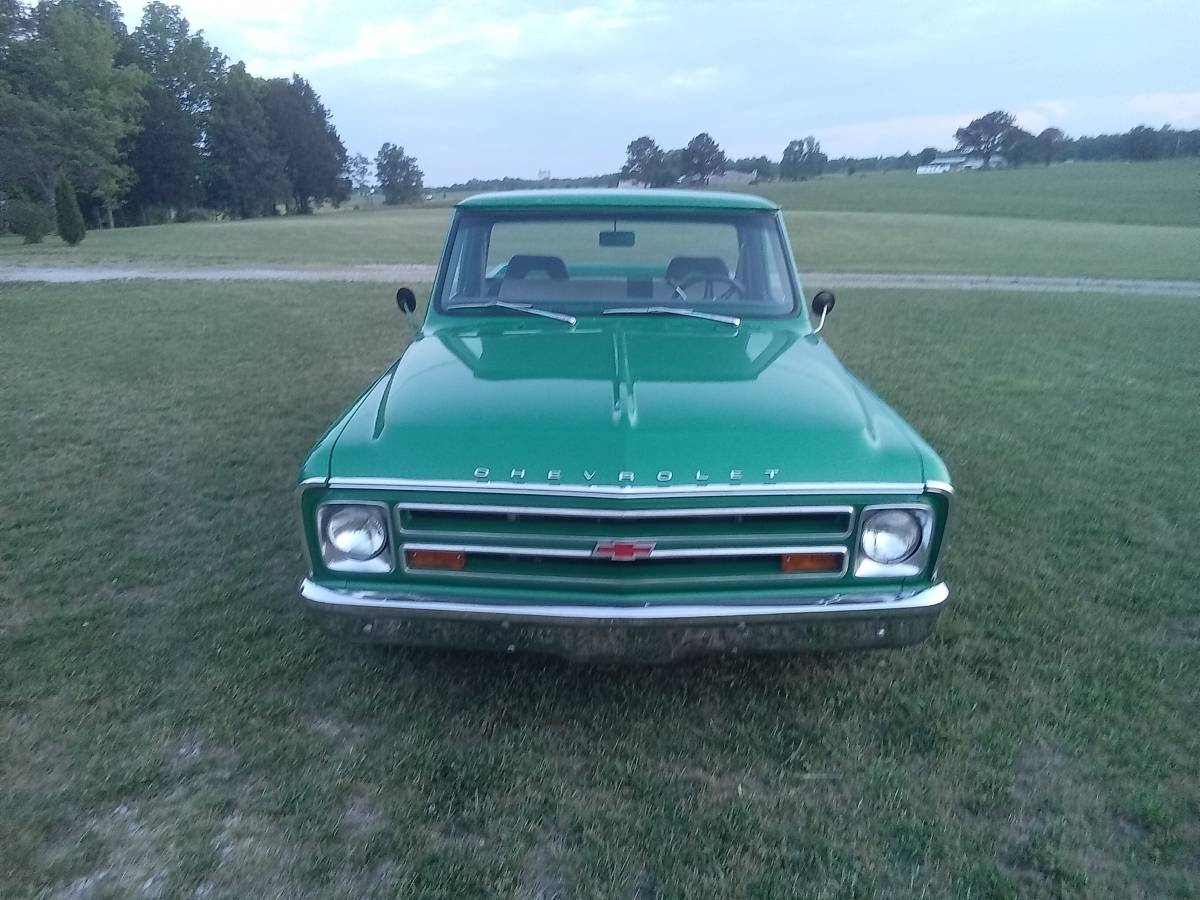 Chevrolet-1968-green