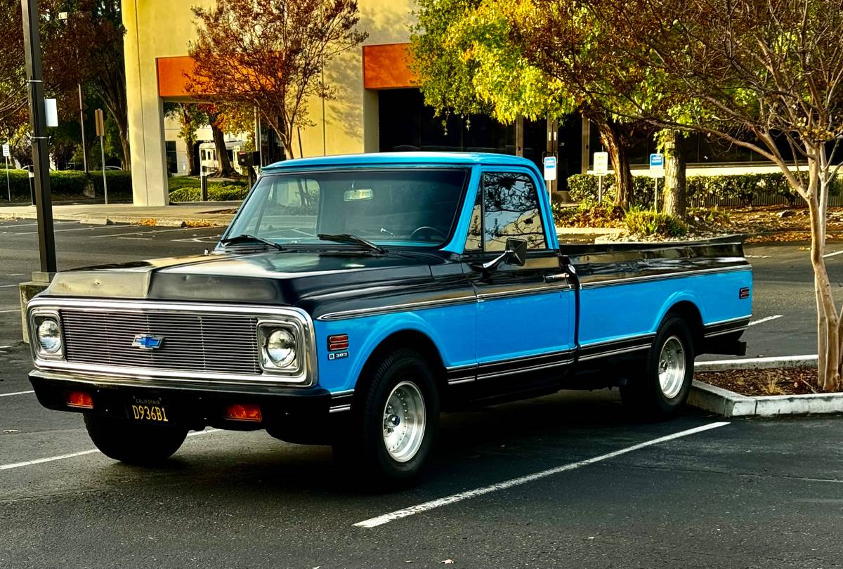 Chevrolet-1971-black