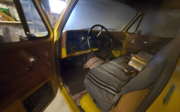 Chevrolet-1974-yellow-4