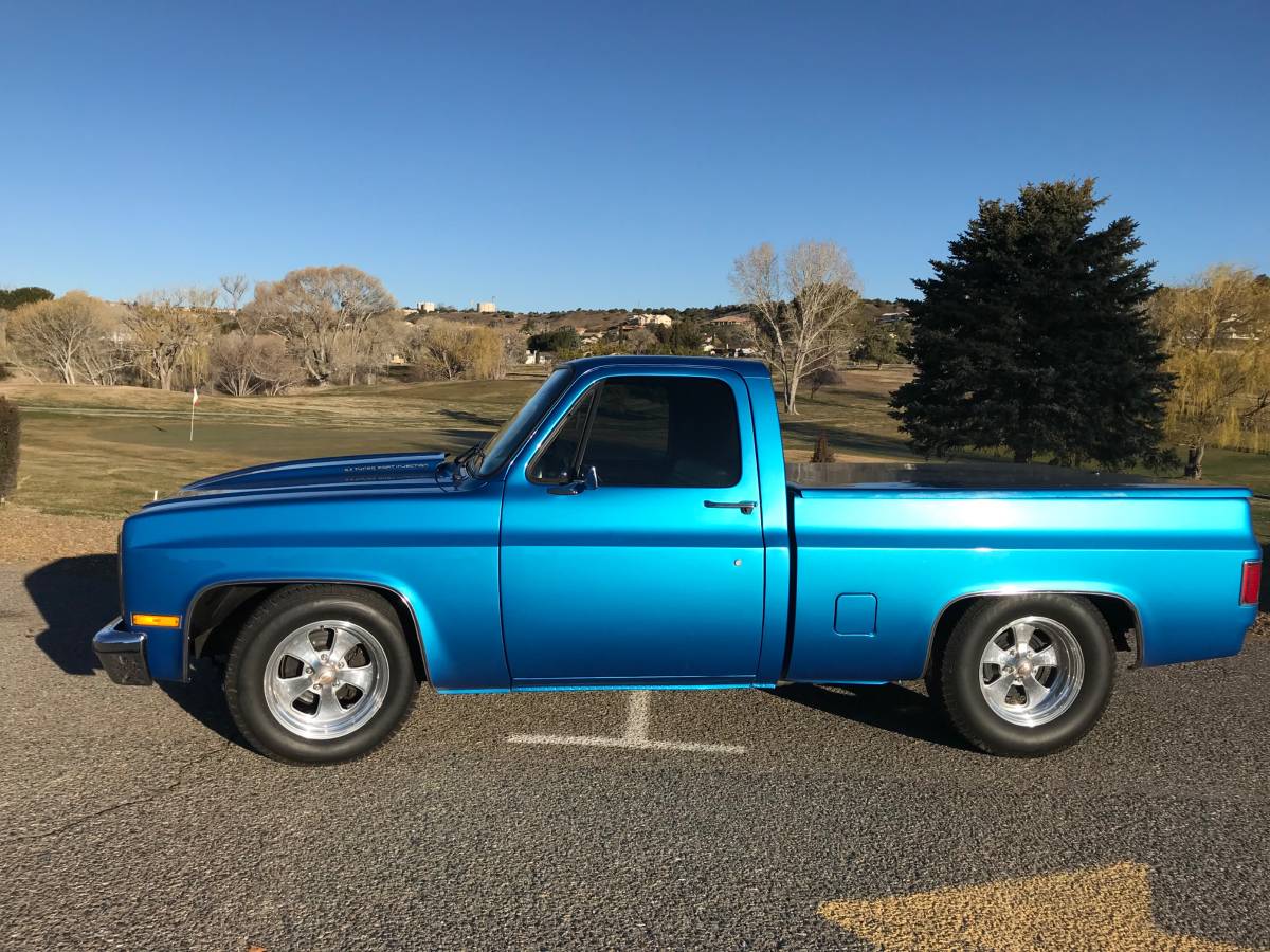 Chevrolet-1984-custom-2