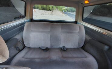 Chevrolet-1986-grey-6