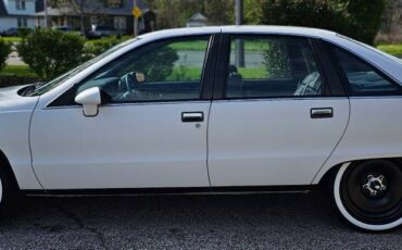 Chevrolet-1991-white-1