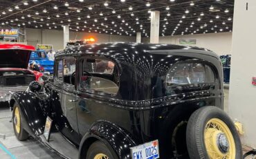 Chevrolet-2-door-1934-black-1