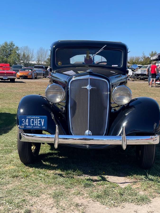 Chevrolet-2-door-1934-black-2
