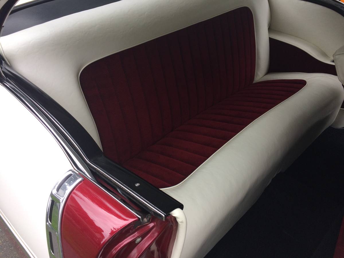 Chevrolet-2-door-hard-top-1956-7