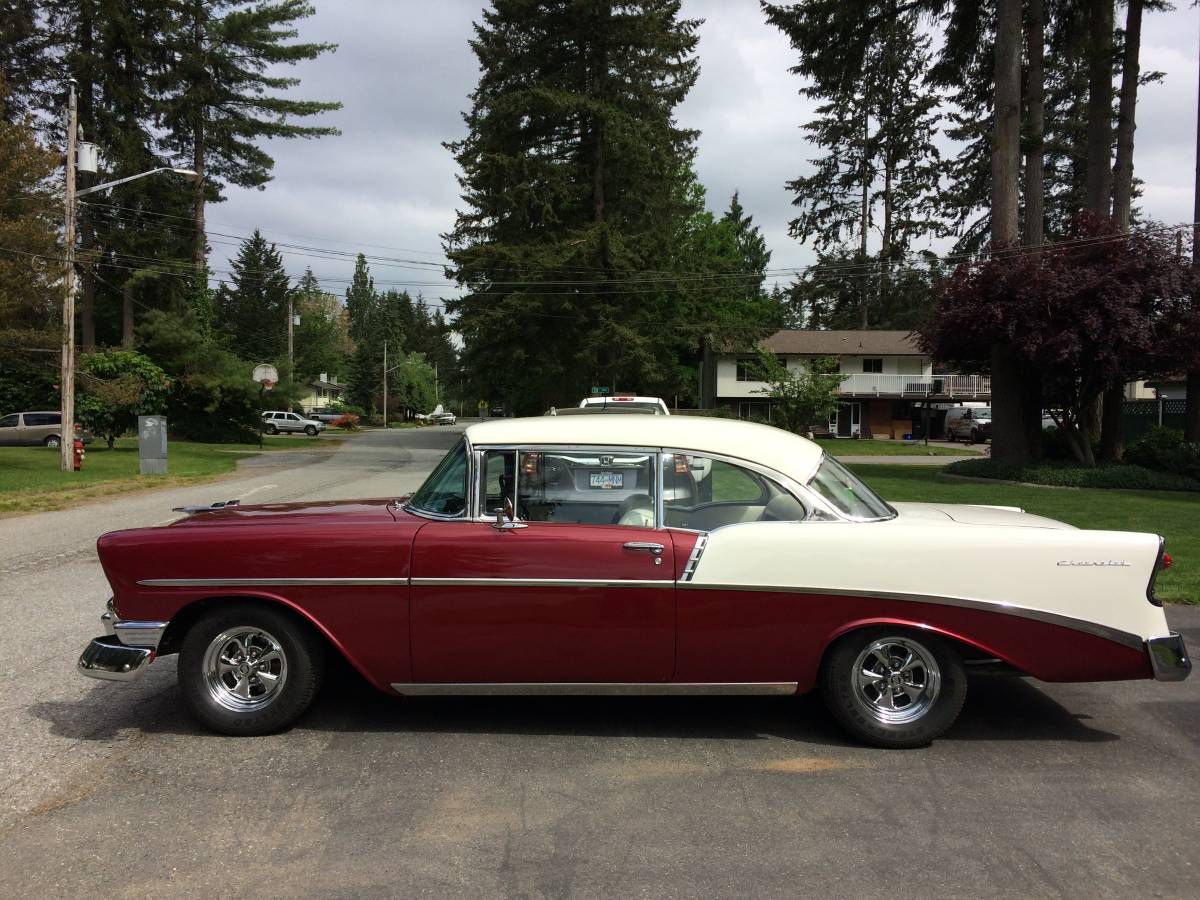 Chevrolet-2-door-hard-top-1956