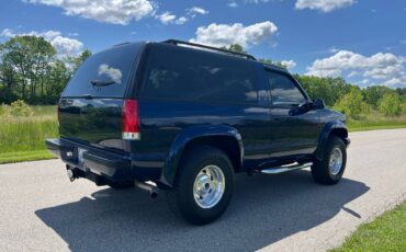Chevrolet-2-door-tahoe-1995-blue-2
