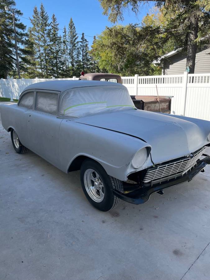 Chevrolet-210-1956-black-11