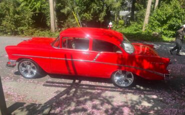 Chevrolet-210-1956-red-18