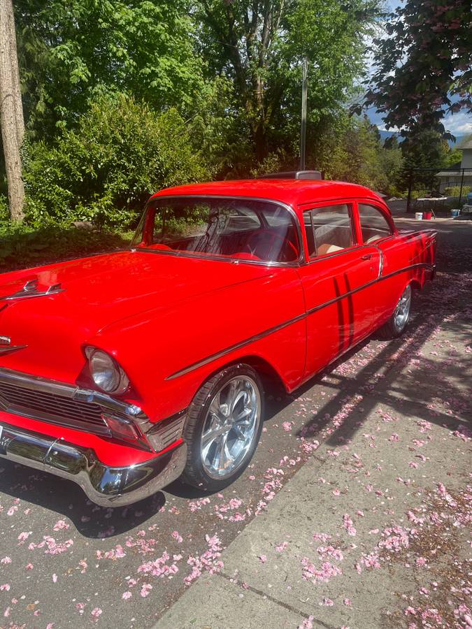 Chevrolet-210-1956-red-19