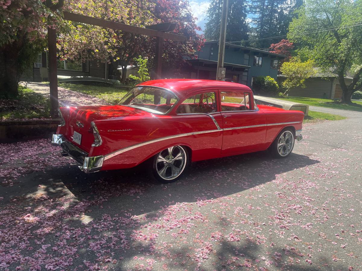 Chevrolet-210-1956-red-9