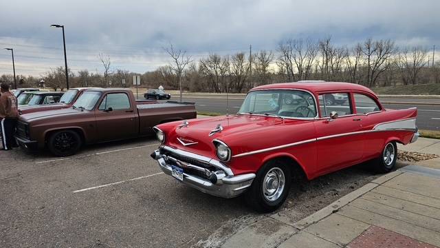 Chevrolet-210-2-door-post-1957-red