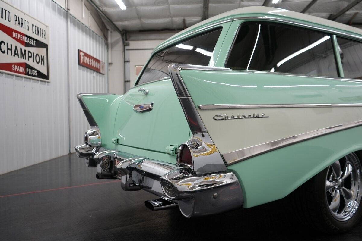 Chevrolet-210-Wagon-1957-13