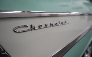 Chevrolet-210-Wagon-1957-15