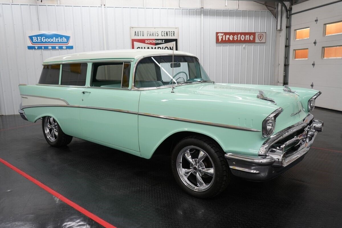 Chevrolet-210-Wagon-1957-20