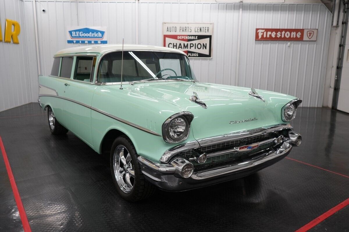 Chevrolet-210-Wagon-1957-22