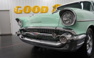 Chevrolet-210-Wagon-1957-29