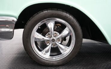 Chevrolet-210-Wagon-1957-32