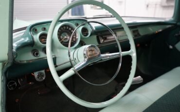 Chevrolet-210-Wagon-1957-39