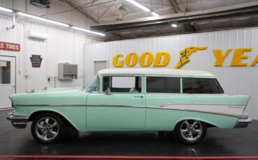 Chevrolet-210-Wagon-1957-4