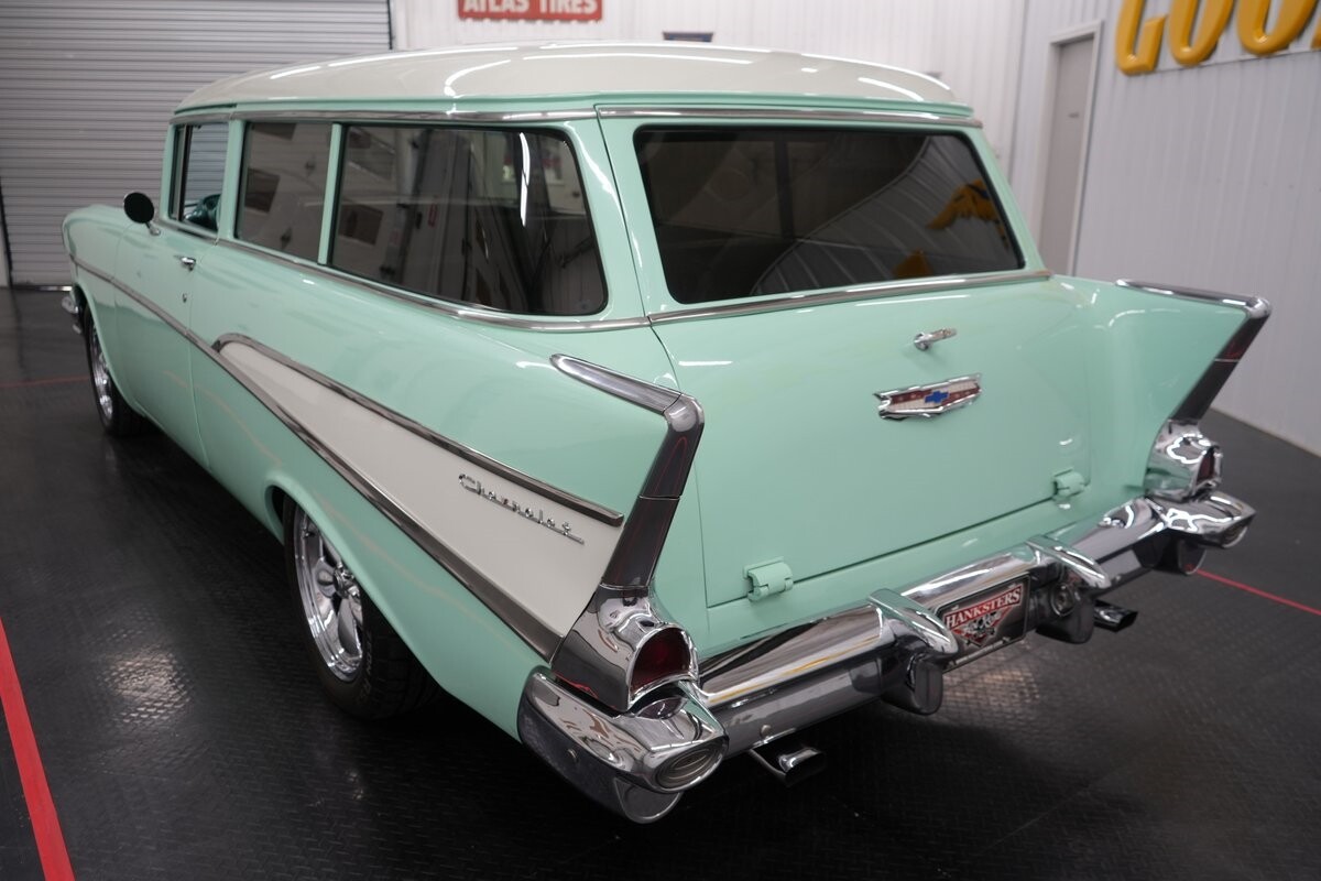 Chevrolet-210-Wagon-1957-6