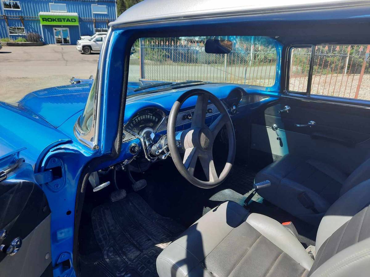 Chevrolet-210-coupe-1955-blue-4