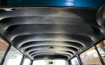 Chevrolet-2dr-wagon-1957-blue-7