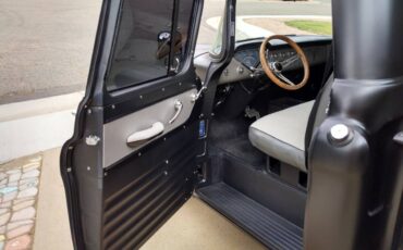 Chevrolet-3100-1957-black-11