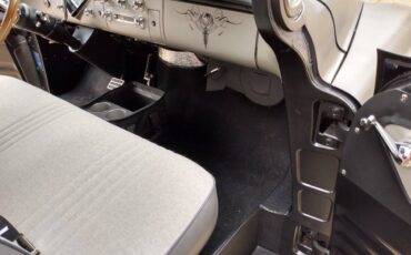 Chevrolet-3100-1957-black-16