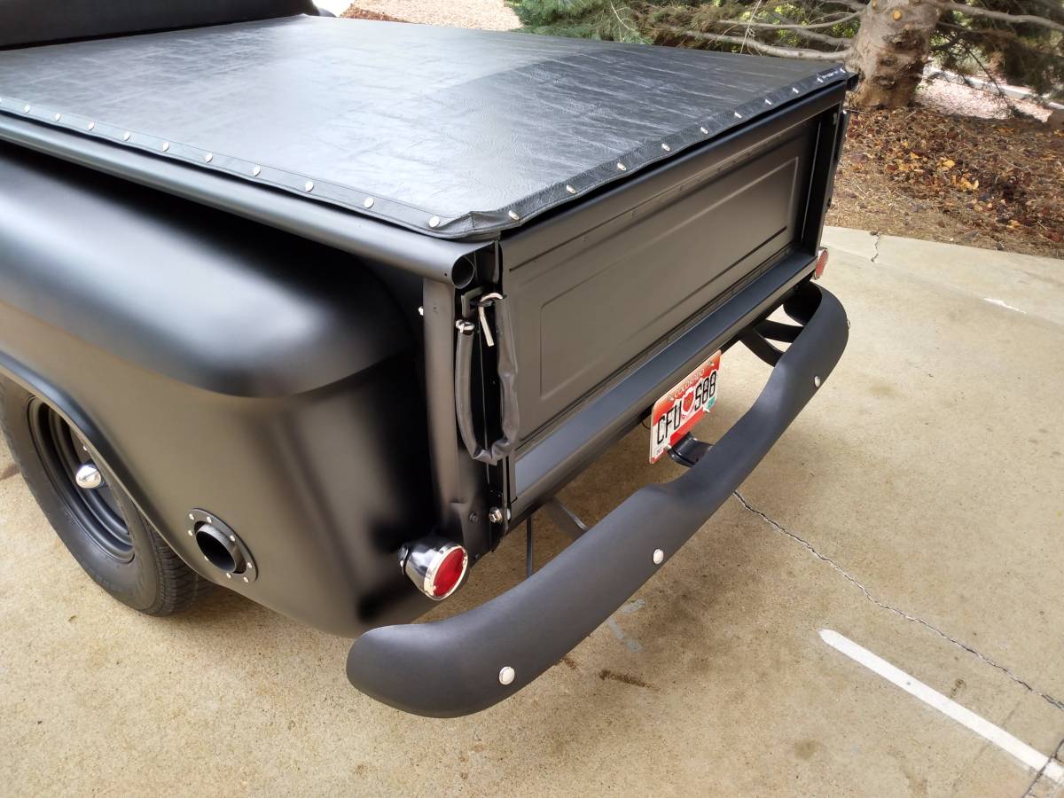 Chevrolet-3100-1957-black-9