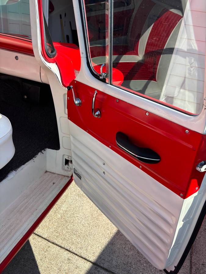 Chevrolet-3100-1957-red-3