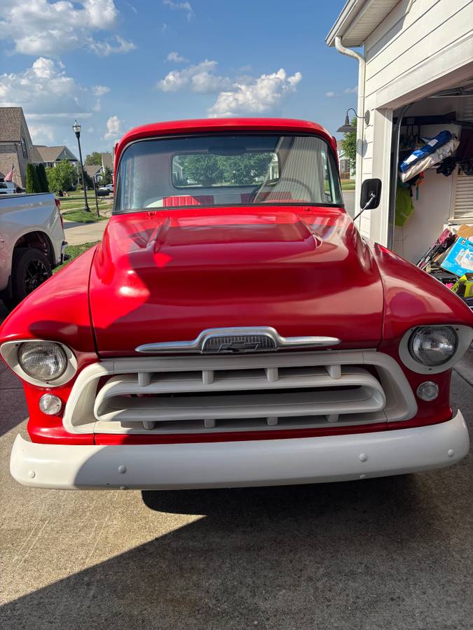 Chevrolet-3100-1957-red