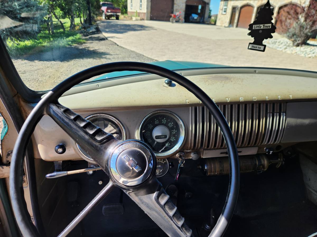 Chevrolet-3100-5-window-truck-1955-11