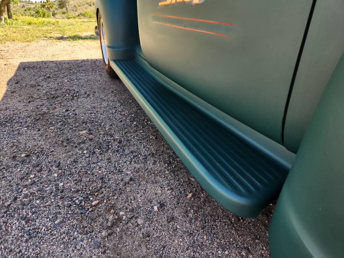 Chevrolet-3100-5-window-truck-1955-18