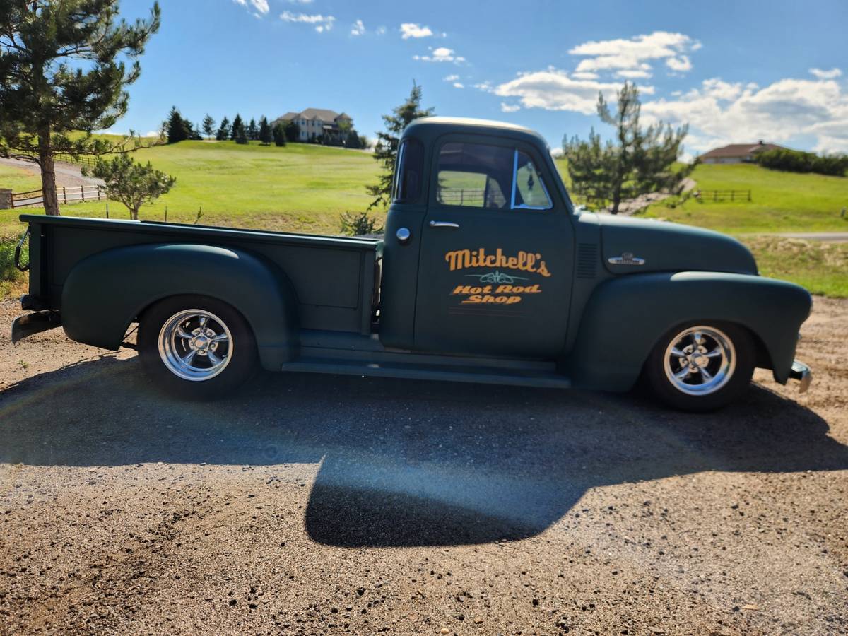 Chevrolet-3100-5-window-truck-1955-4
