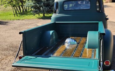 Chevrolet-3100-5-window-truck-1955-9