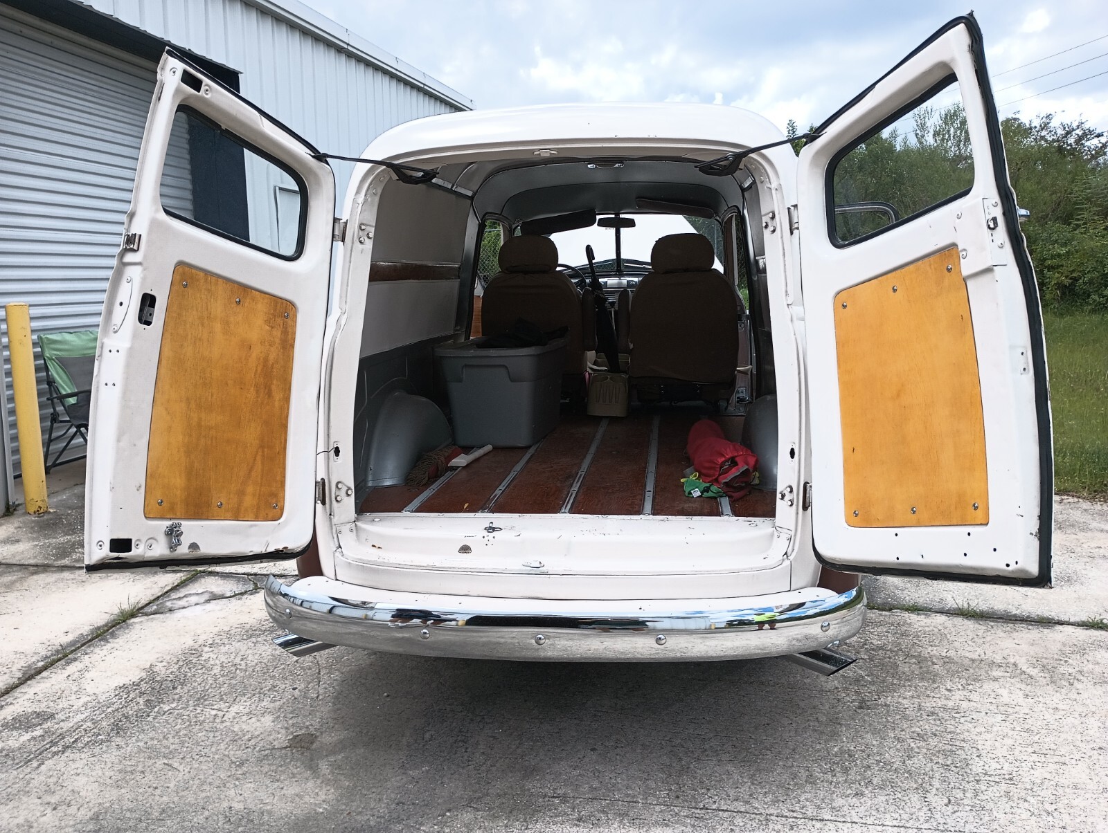 Chevrolet-3100-Panel-Delivery-Truck-1949-Truck-11