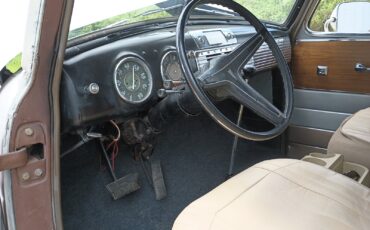 Chevrolet-3100-Panel-Delivery-Truck-1949-Truck-13