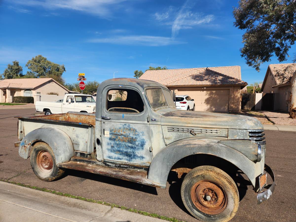 Chevrolet-3100-pickup-1946-grey-11